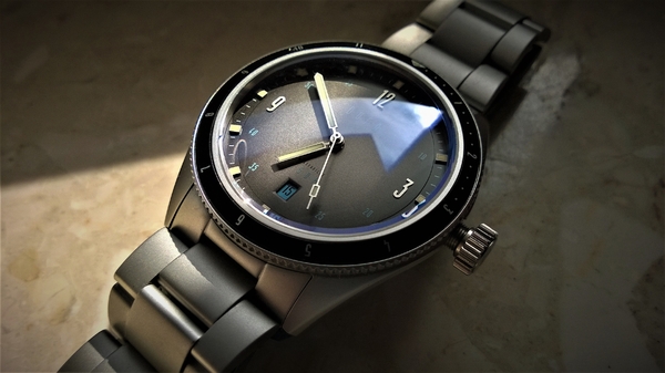 Freitaucher Sandblasted Grey.jpg