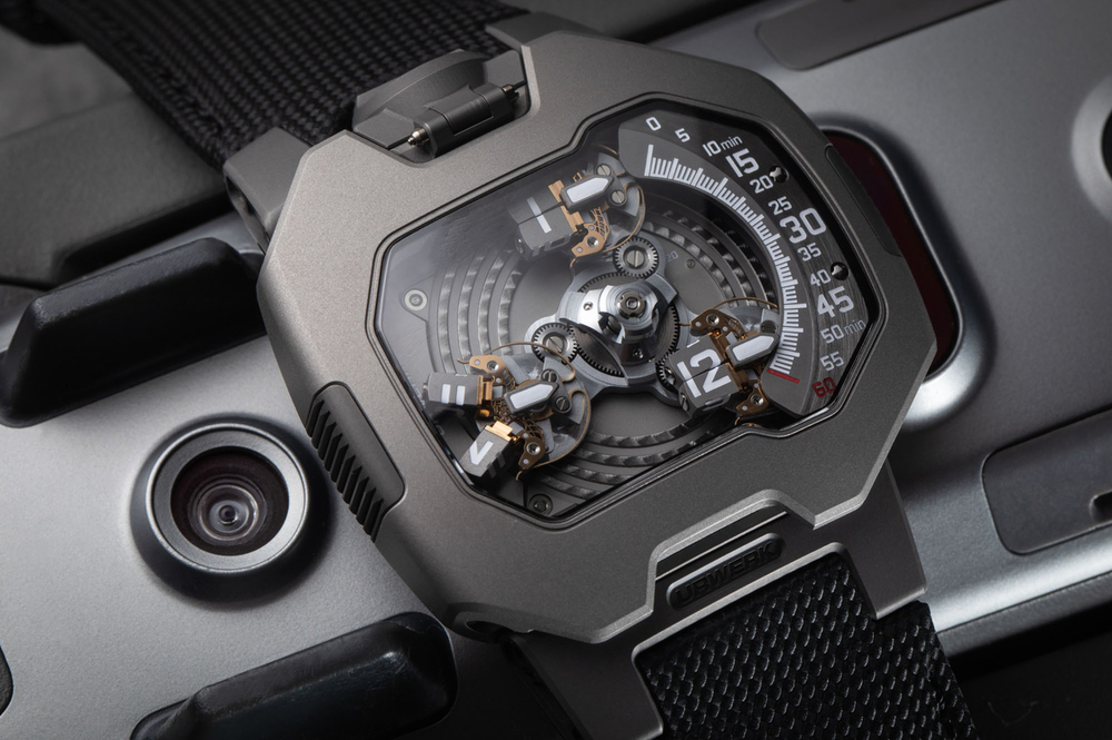 Urwerk-UR-120-Spock-Watch_-11.thumb.jpg.4c944b05995b8ae423b48c9be9090179.jpg
