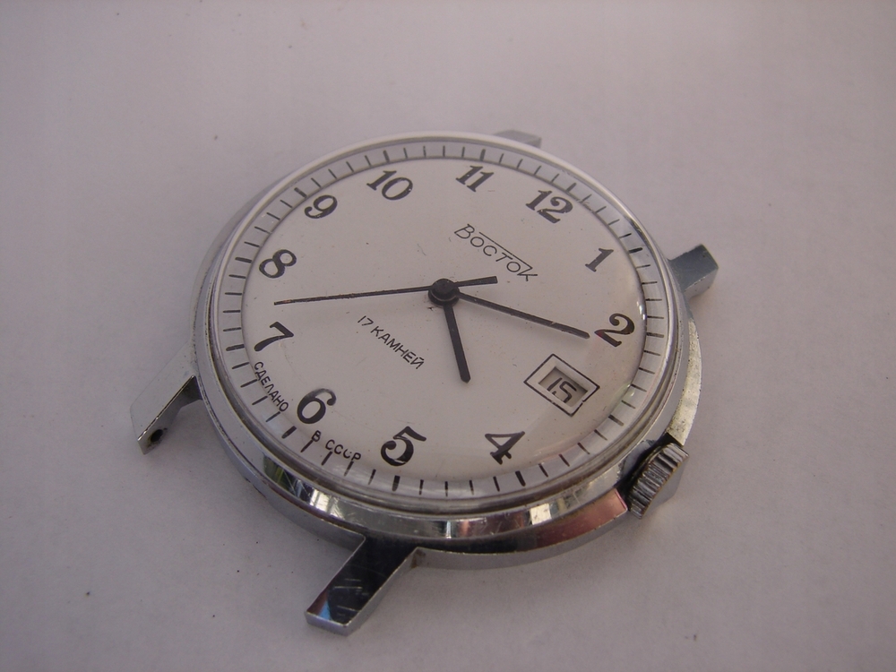 Wostok-jajo-stary-zegarek.jpeg