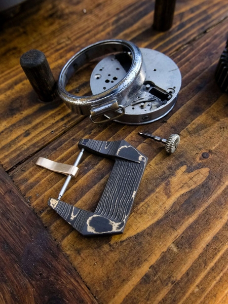 Klamra z Camo Carbon  2.jpg