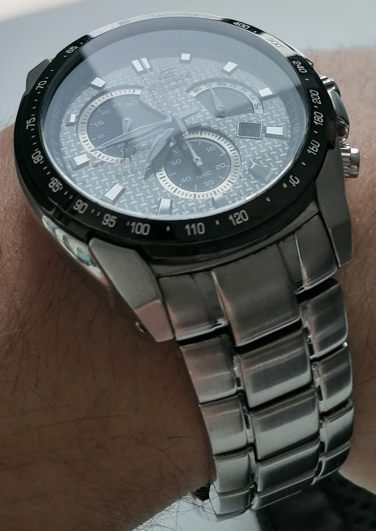 Edifice EF-521GF-7AVUEF1.jpg