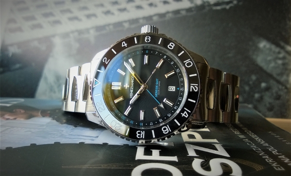 VENEZIANICO Nereide Ceratung GMT.jpg