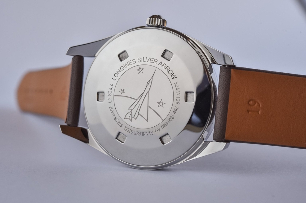 2021-Longines-Silver-Arrow-review-L2.834.4.72.2-6-1536x1023.jpg