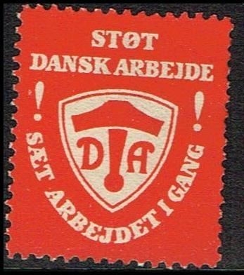denmark-1935-danmark-da-stoet-dansk-arbejde-saet-arbejdet-i-gang.jpg.dc3c29befba82299e853385e6a4070ce.jpg