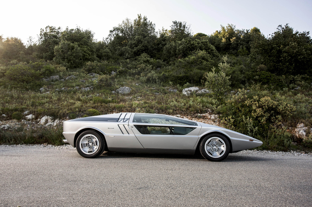 maserati-boomerang-04.jpg