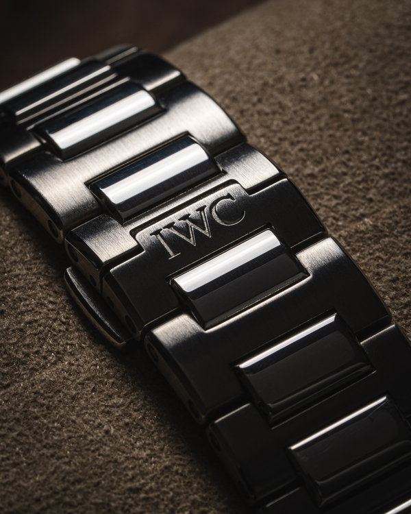 IWC-20.thumb.jpg.17e3885179106002cf27b1258b7ab688.jpg