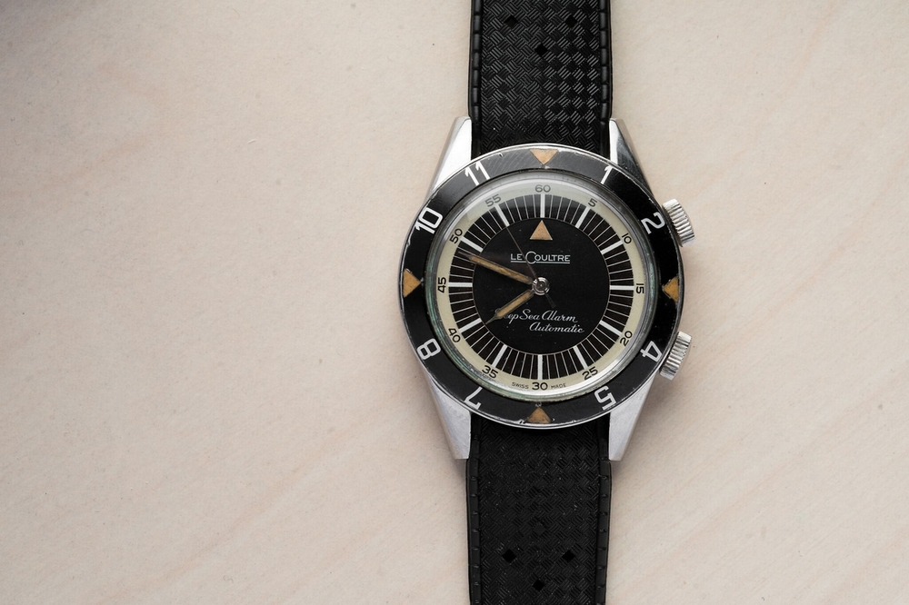 Jaeger-LeCoultre-Deep-Sea-Alarm-03.thumb.jpg.8e9d8c2d75779d28248224bbcd1dac10.jpg