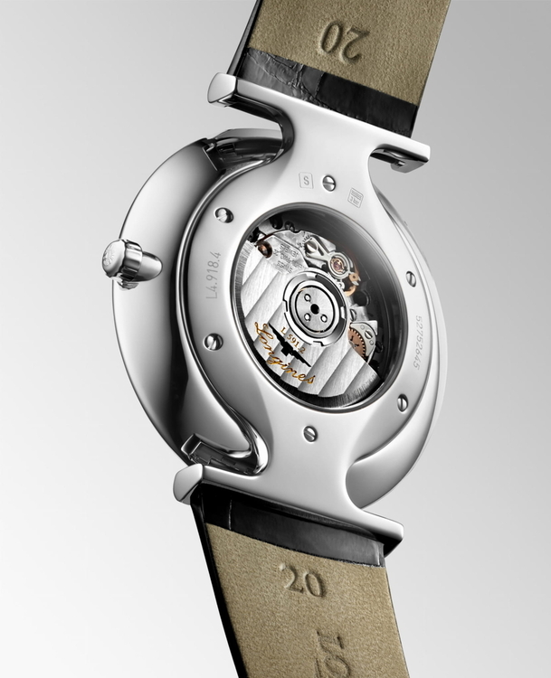 la-grande-classique-de-longines-l4-918-4-51-2-detailed-view-1625x2000-103-1692616105.jpg