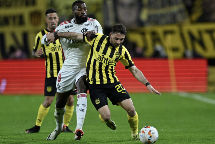 Gerson-Milans-Penarol-Flamengo-700x470.jpg.83cf35ddbe9b3c7c04dd18af98f61d2d.jpg