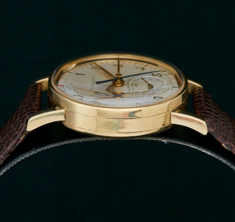 Longines_Monopusher_Chronograph4.thumb.jpg.d376c88ebc87f519db52fd9da93a5c53.jpg