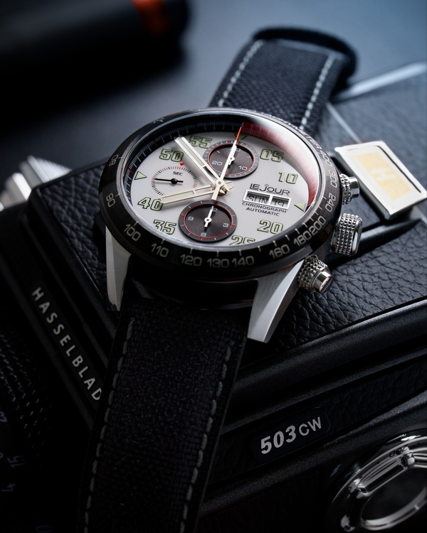 1906187595_LeJourRoadsterChronograph.thumb.jpg.0e67e3c63ea5b5558046c252412abd34.jpg