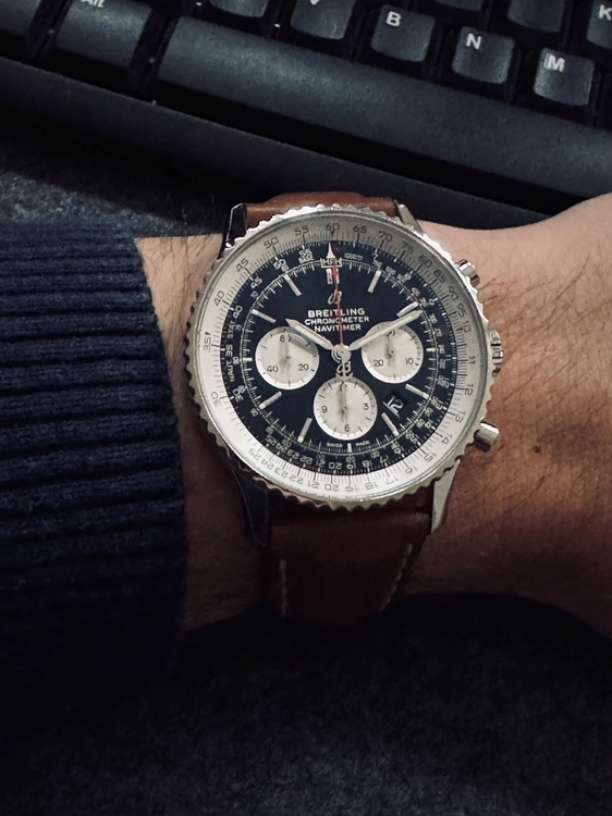 Breitling_Navitimer_46_5.jpg