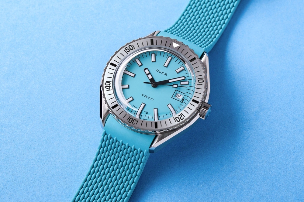 Doxa-Sub-200-Steel-Bezel-Inserts-Collection-accessible-dive-watch-10-2048x1365.jpg