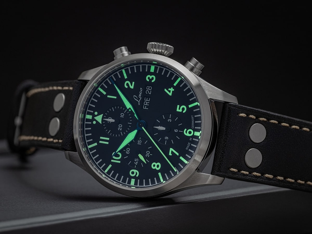 laco-chronograph-kiel2-schwarz-862148-luminova-slide.jpg