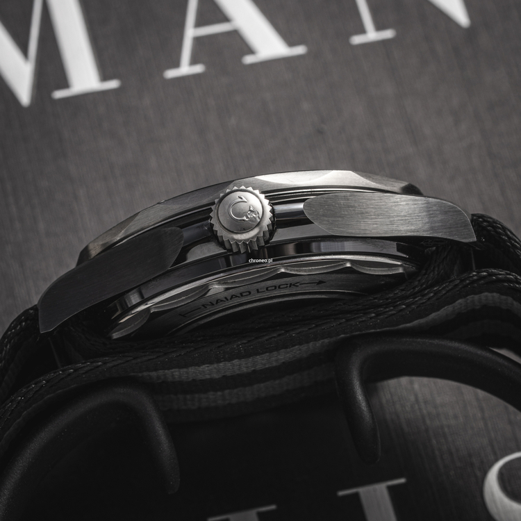 Seamaster 300 Ceramic-08.jpg