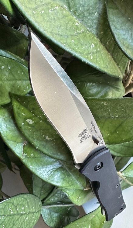 Benchmade1.jpg