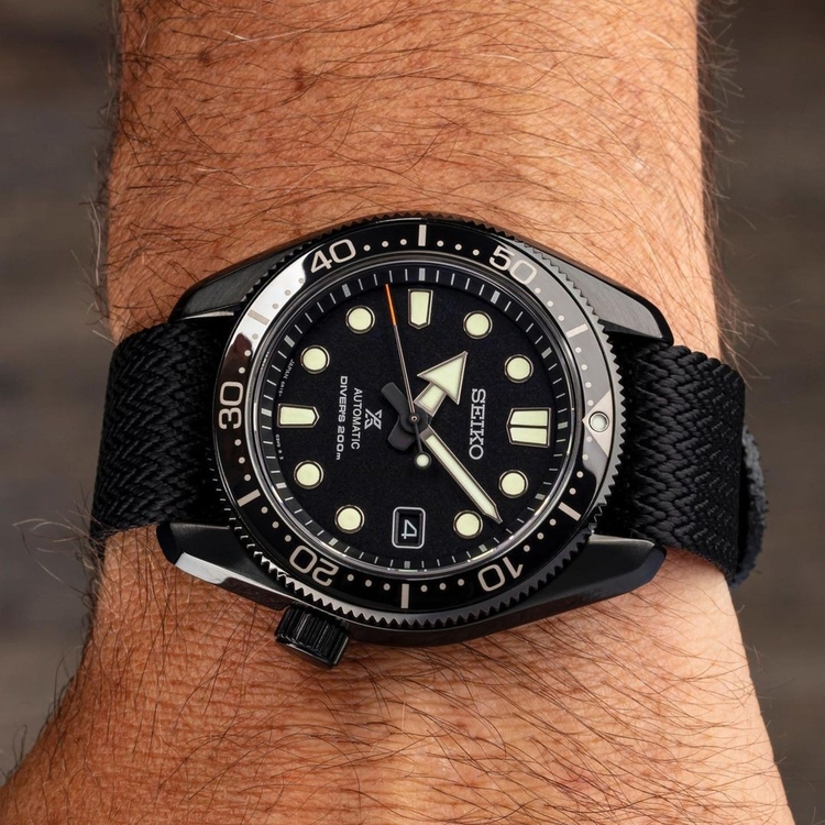 Black-Seiko-Marine-Master-200-Black-Herringbone-Twill-RSM-Watch-Strap_2048x2048.jpg