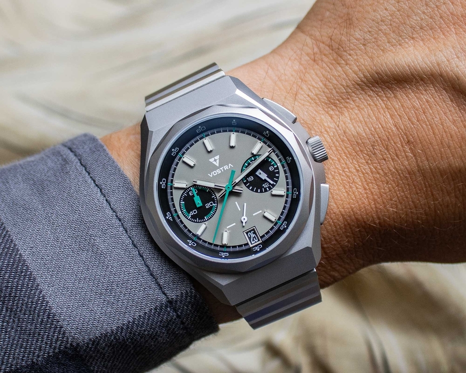 Vostra-Vector-Chronograph-Watch-4.thumb.jpg.a1fe0d88d91b47bcf0be0e668025e183.jpg