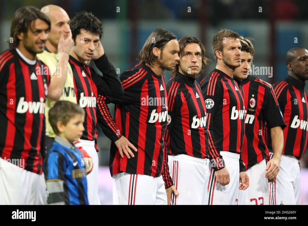 david-beckham-pictured-at-giuseppe-meazza-stadium-during-the-inter-v-ac-milan-2HG260Y.thumb.jpg.90a2cfa431c27705f31f23e5a423513f.jpg