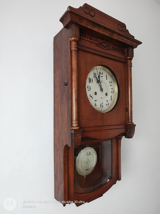 Junghans Caronia 3.jpg