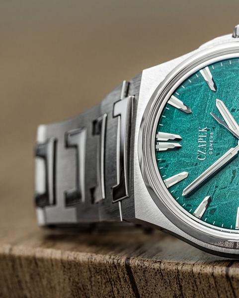 Czapek Antarctique Green Meteor ☄️