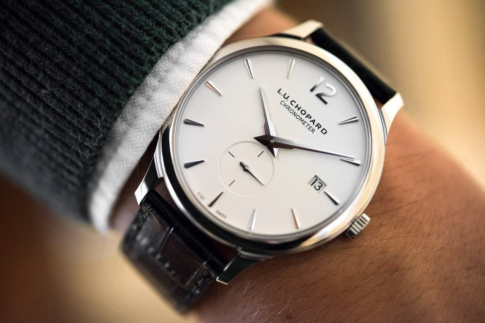 Chopard-LUC-XPS-40mm-Dress-Watch-aBlogtoWatch-10.thumb.jpg.553b534a5992a0decb6a25f783f1d891.jpg