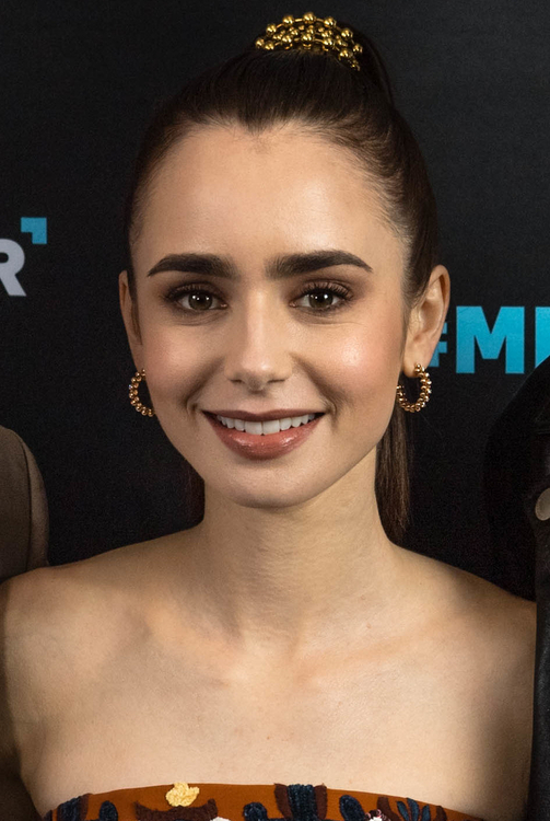 Lily_Collins_2_May_2019.jpg