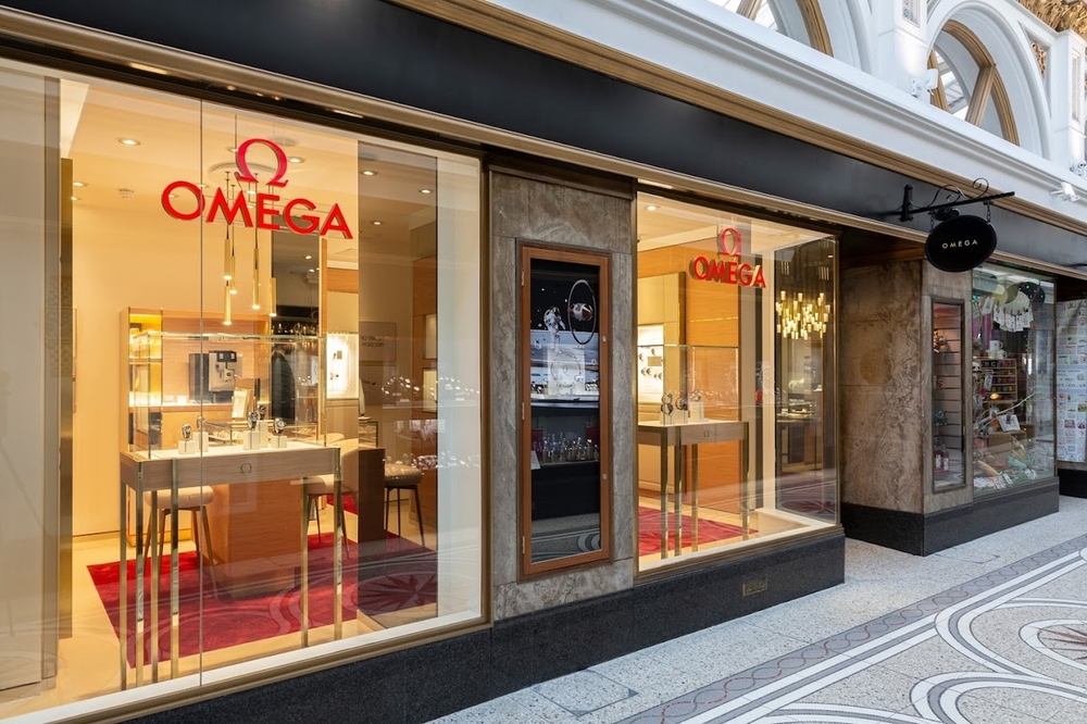 Omega (2).jpg