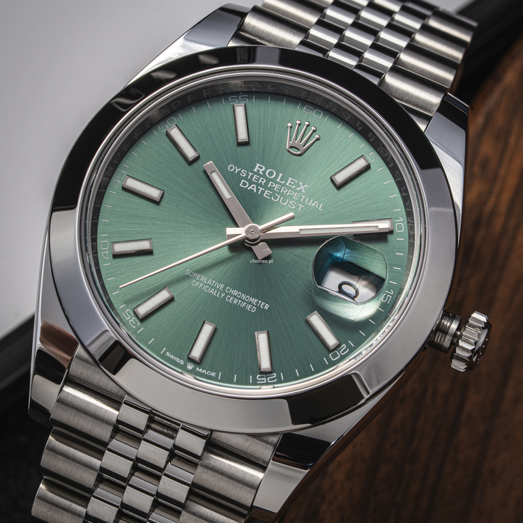 Datejust41Green-03.jpg