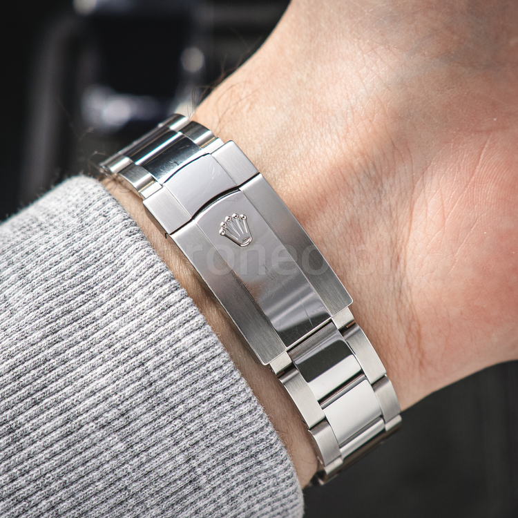 Milgauss-3.jpg