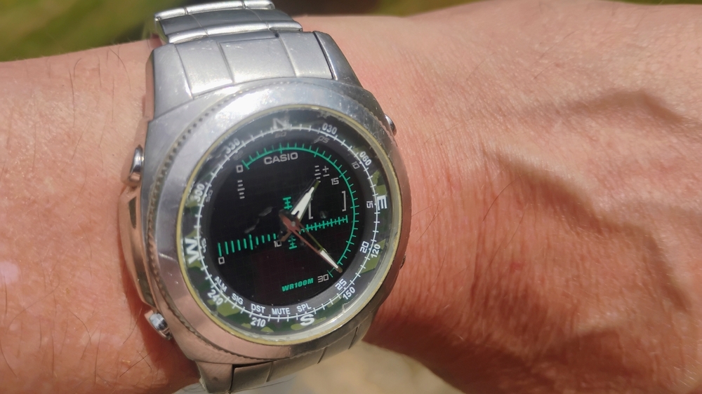 Casio zielon radar.jpg