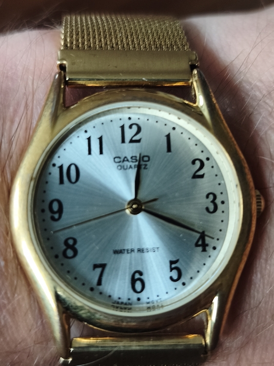 63 CASIO MTP-1094E-7ADF.jpg