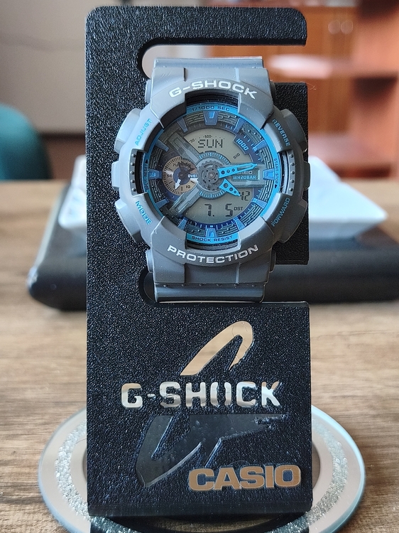 37 CASIO GA-110TS-8A2ER.jpg