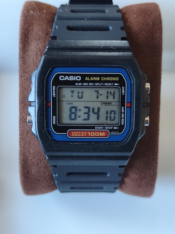 58 CASIO W-721.jpg