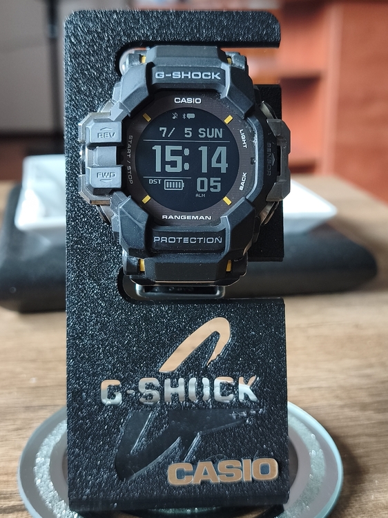 25 CASIO GPR-H1000-1ER.jpg
