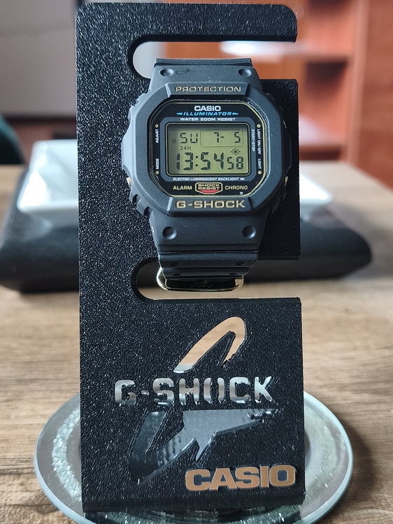 8 CASIO DW 5600EG-9V.jpg