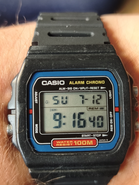 58 CASIO W-721.jpg