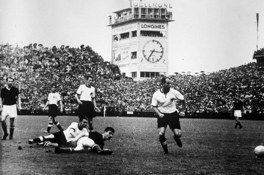 wankdorf.jpg.98a66be872f4bb218f48c08d11ab353d.jpg