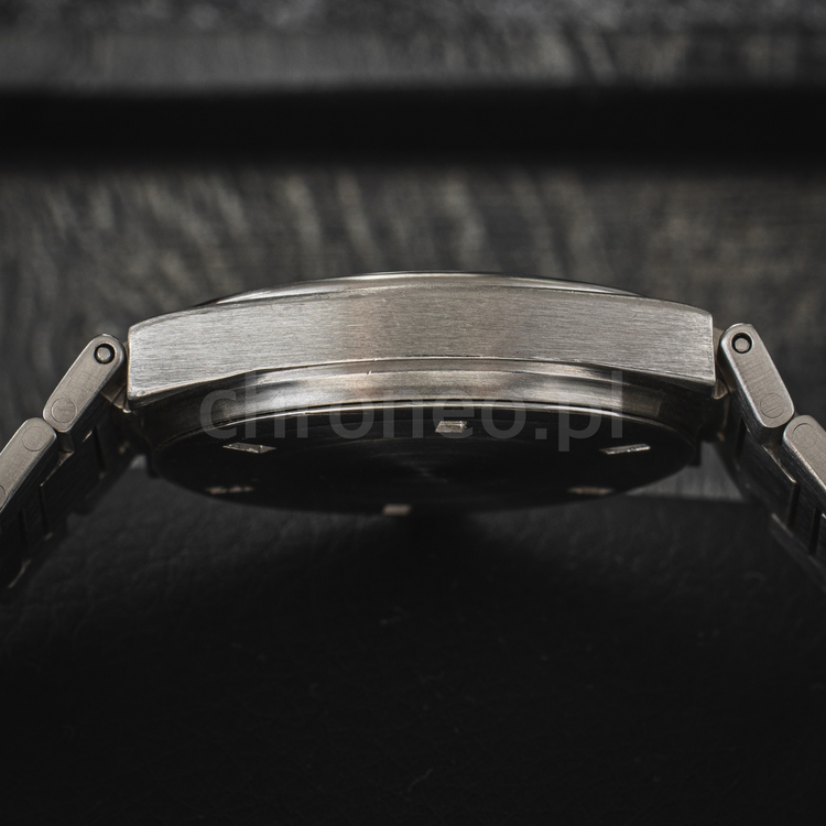 IW3506-4.jpg