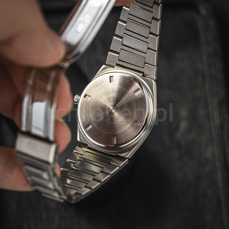IW3506-8.jpg